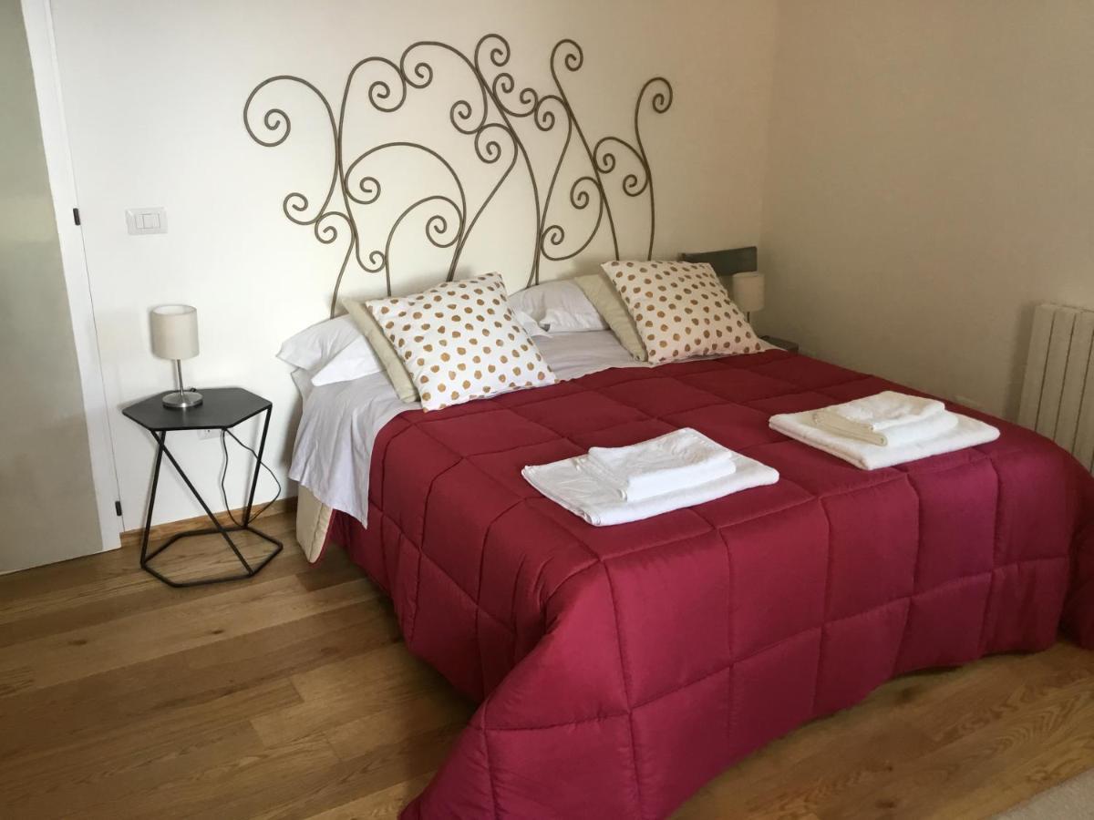 Est Locanda San Ginesio Bagian luar foto