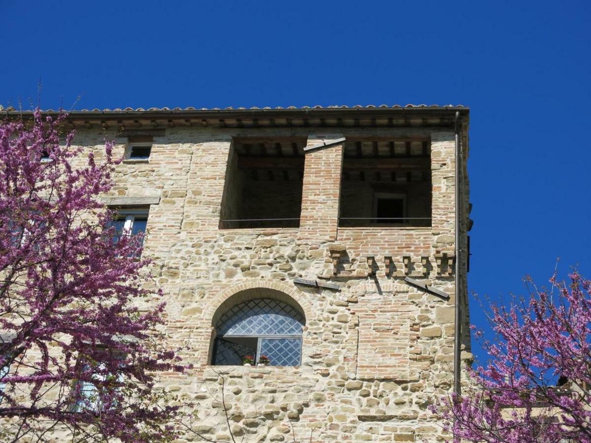 Est Locanda San Ginesio Bagian luar foto
