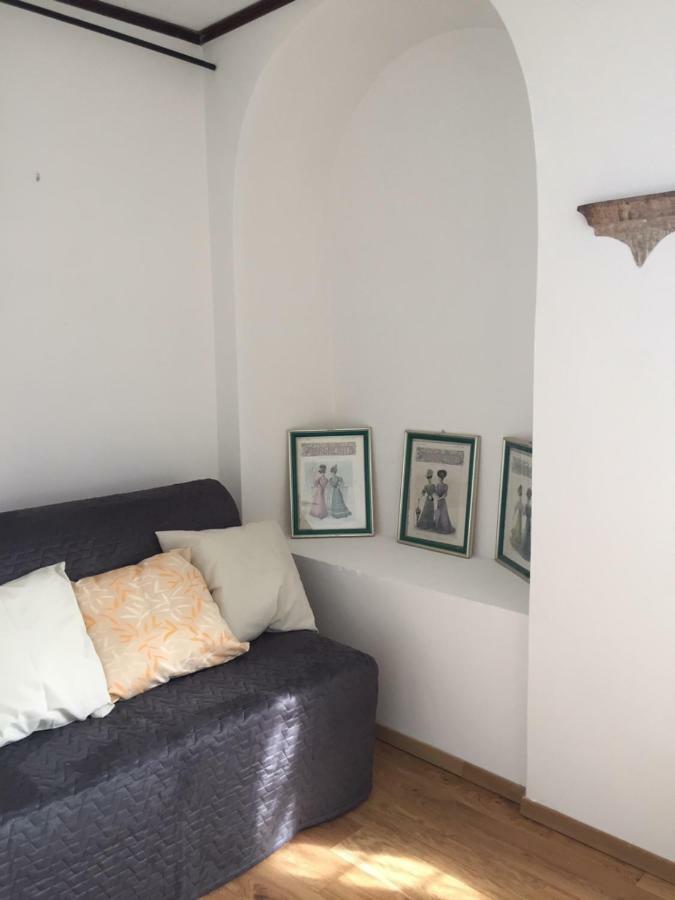 Est Locanda San Ginesio Bagian luar foto